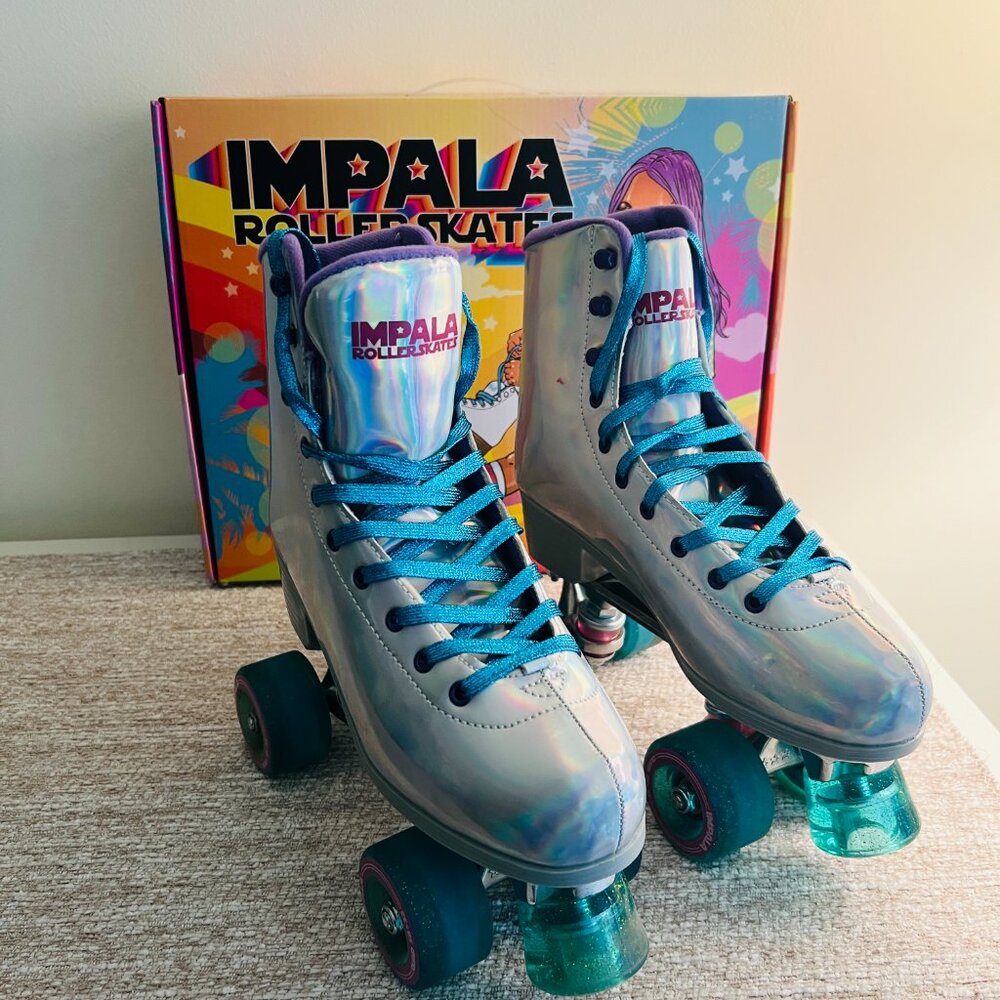 Impala Quad Roller Skates Holographic Women's Size 8 (EUC!)
